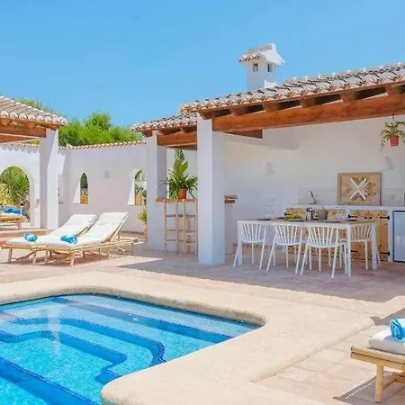Lilou Villa *